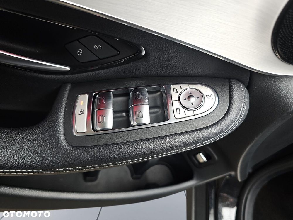 Mercedes-Benz GLC 220 d 4-Matic - 20