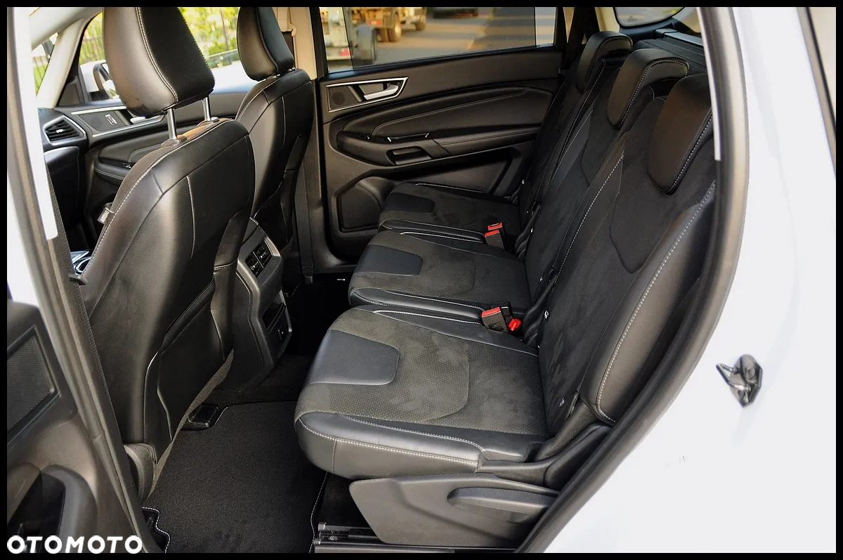 Ford S-Max 2.0 TDCi Titanium - 29