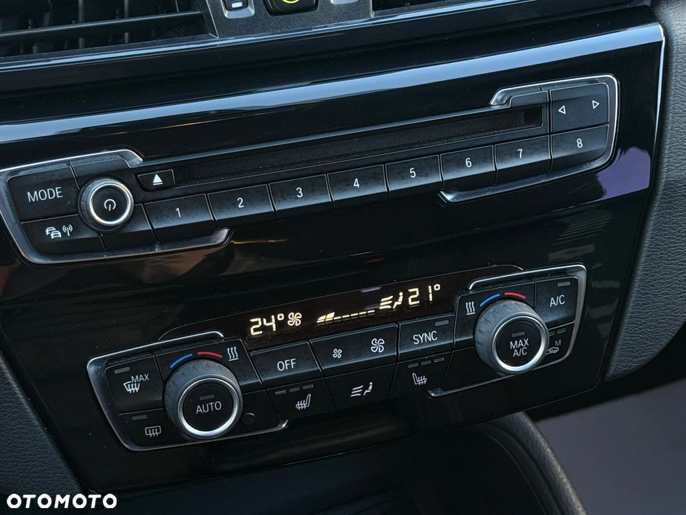 BMW X1 sDrive18i Advantage - 21