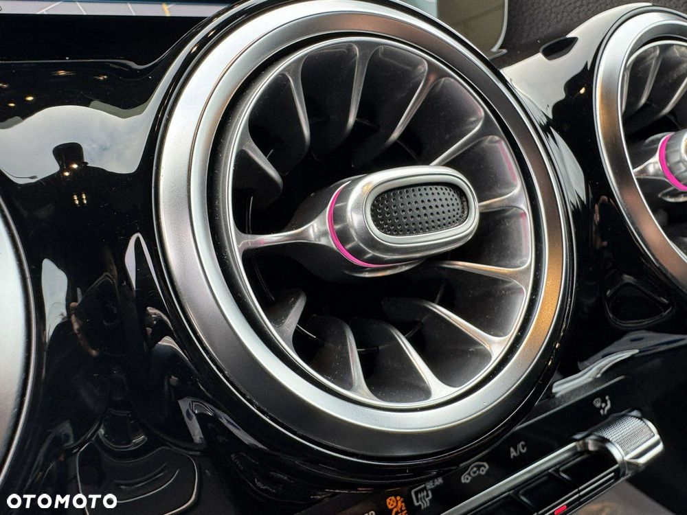 Mercedes-Benz Klasa B 200 d Progressive 8G-DCT - 28