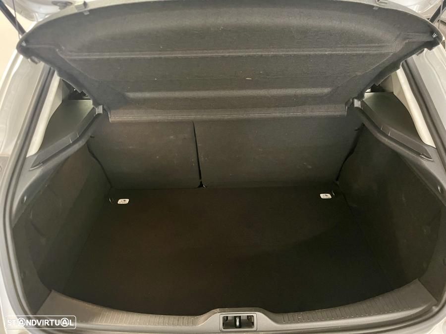 Renault Mégane 1.5 dCi Confort SS - 19