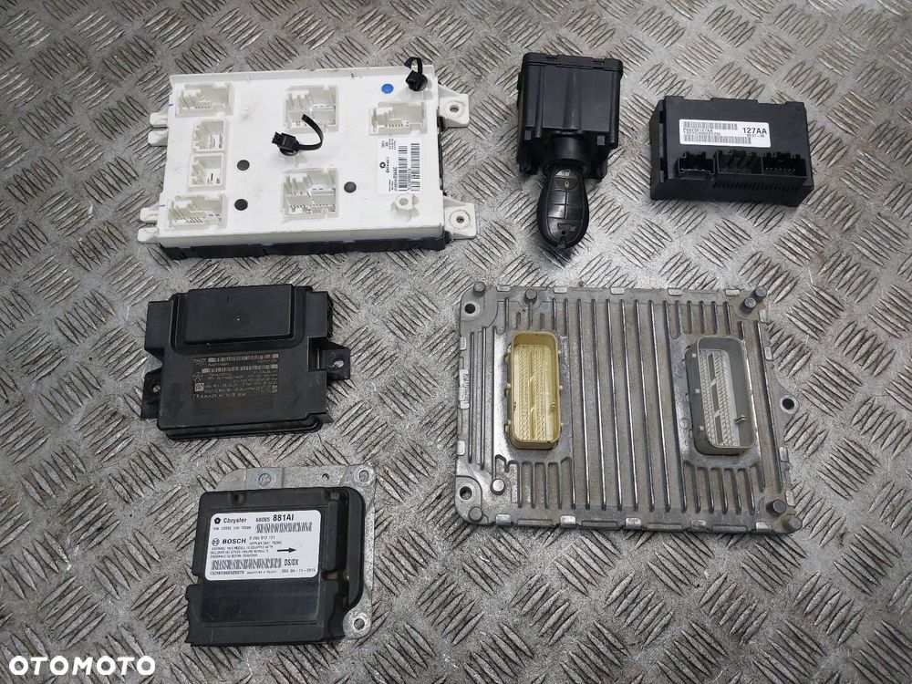 ZESTAW STARTOWY RAM 1500 2013- 5.7 HEMI V8 68243303AA 56046942AF - 1