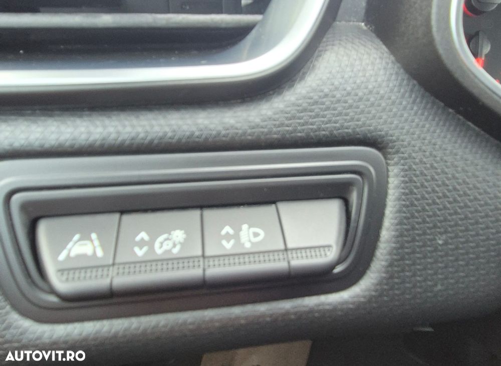 Renault Clio BLUE dCi 85 BUSINESS EDITION - 9