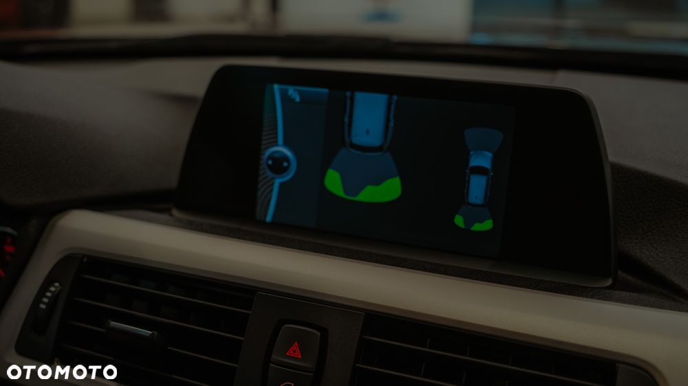 BMW Seria 3 318d - 21