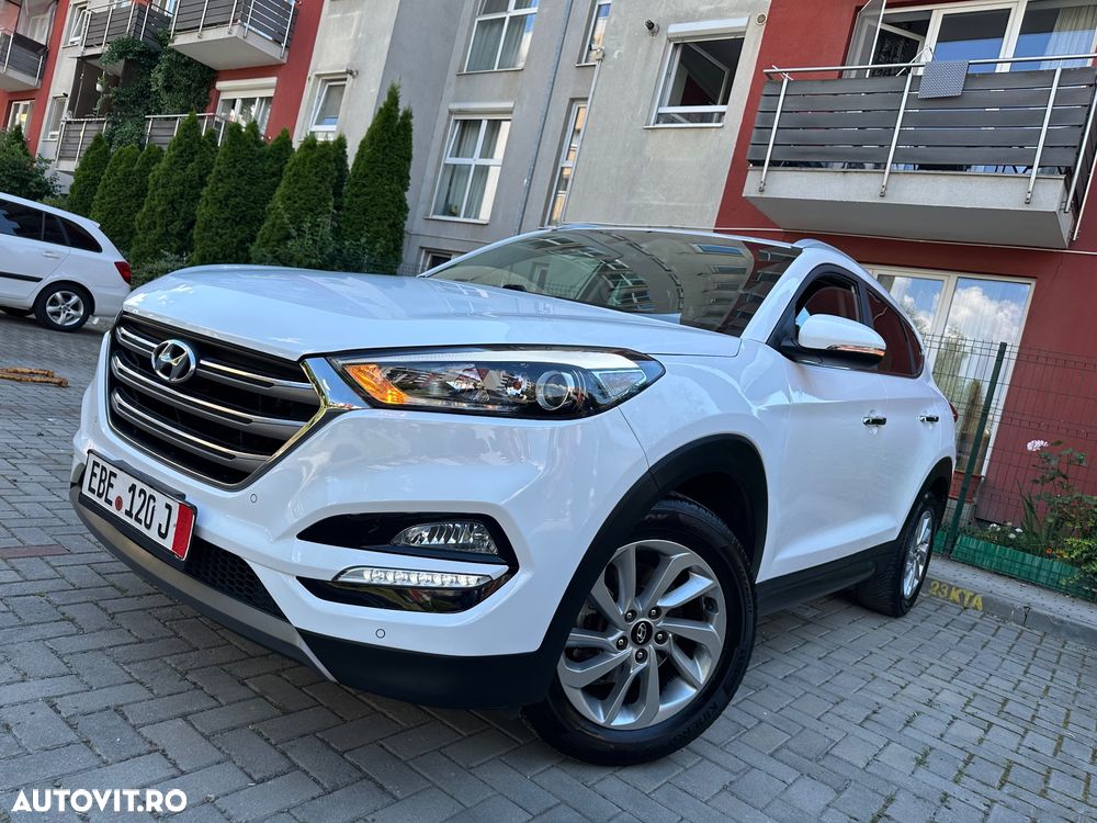 Hyundai Tucson blue 1.7 CRDi 2WD Style - 1