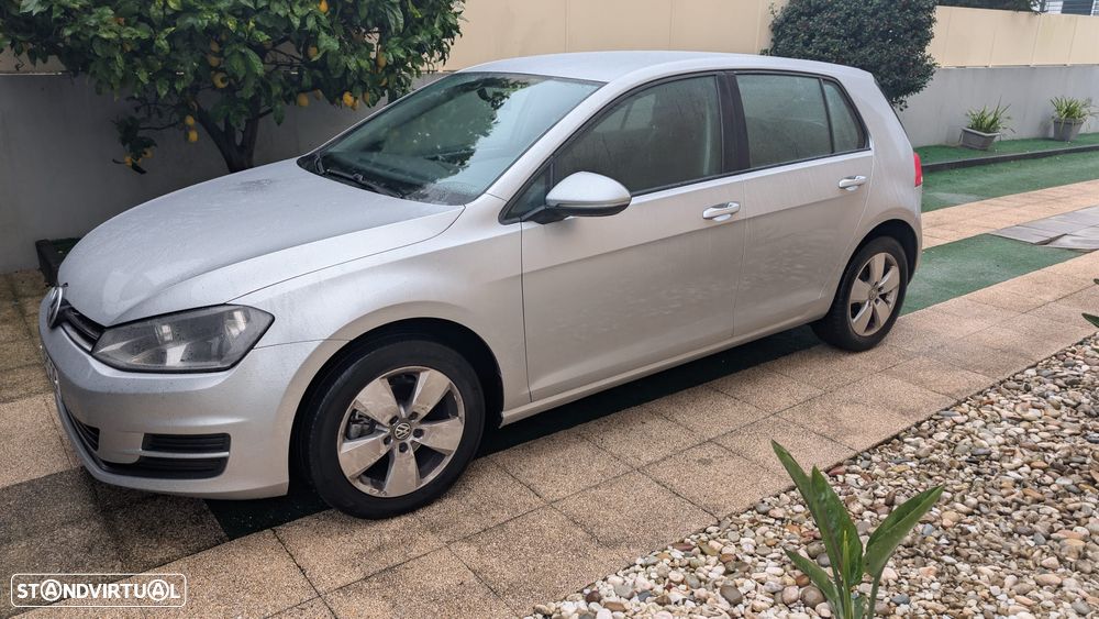 VW Golf 1.6 TDI Confortline - 1