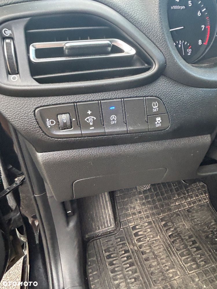 Hyundai i30 1.5 DPI Comfort - 19