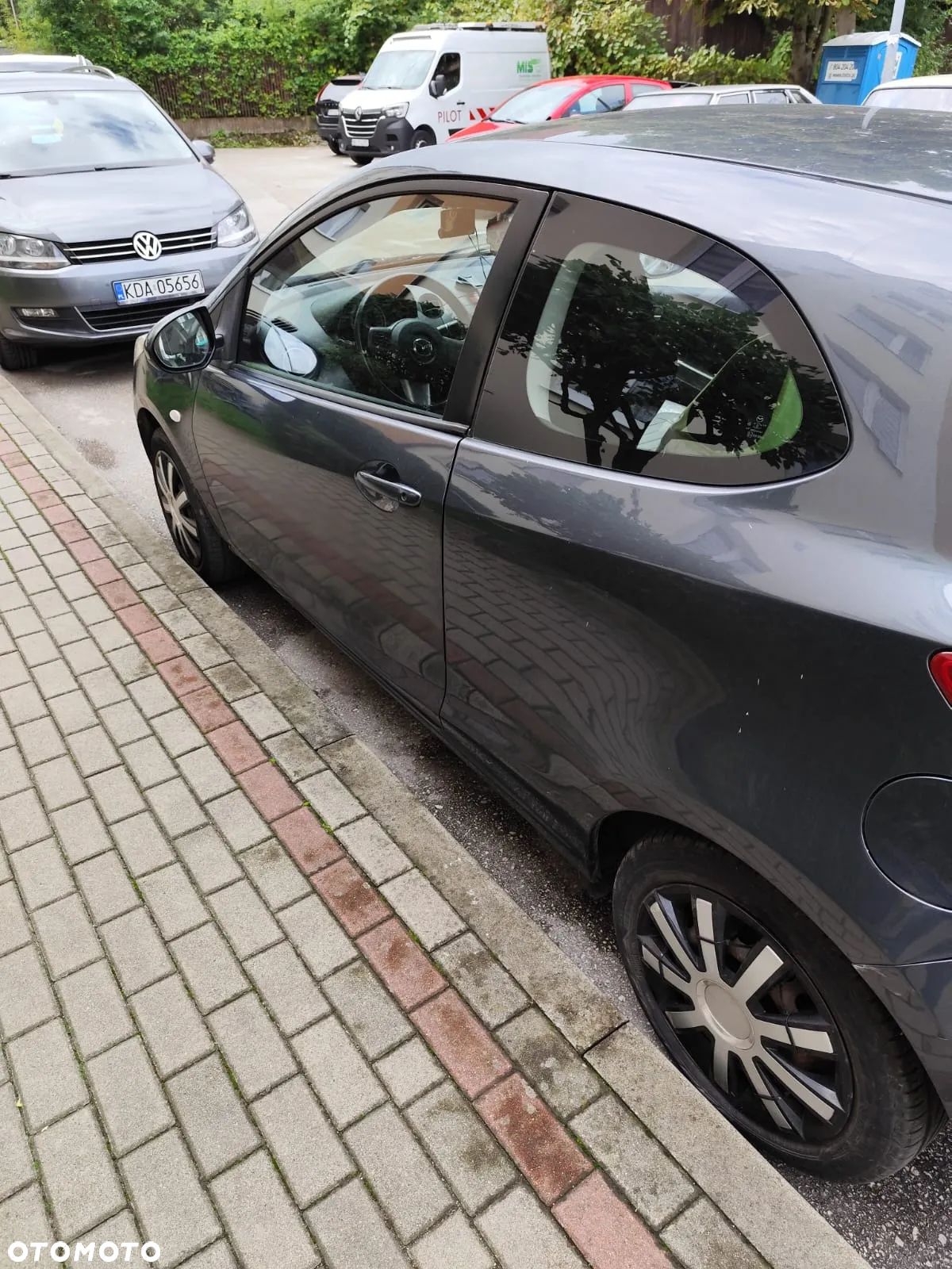 Mazda 2 - 3