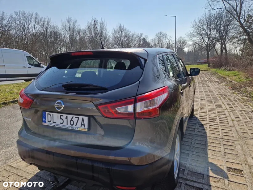 Nissan Qashqai 1.2 DIG-T N-Vision EU6 - 16
