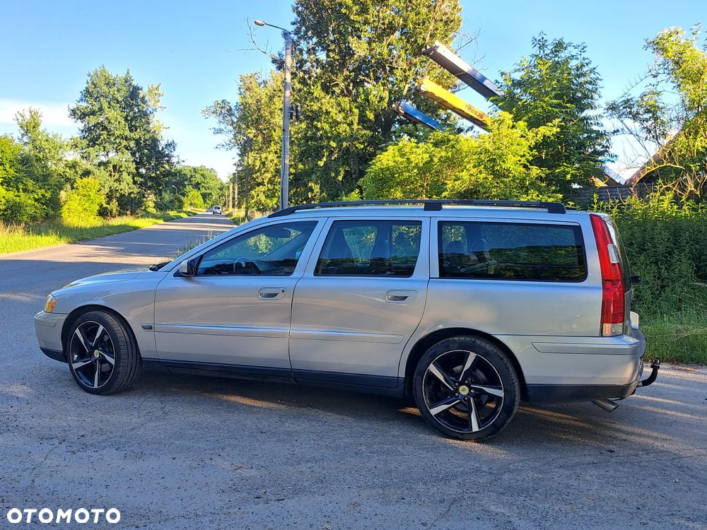 Volvo V70 2.4 - 24