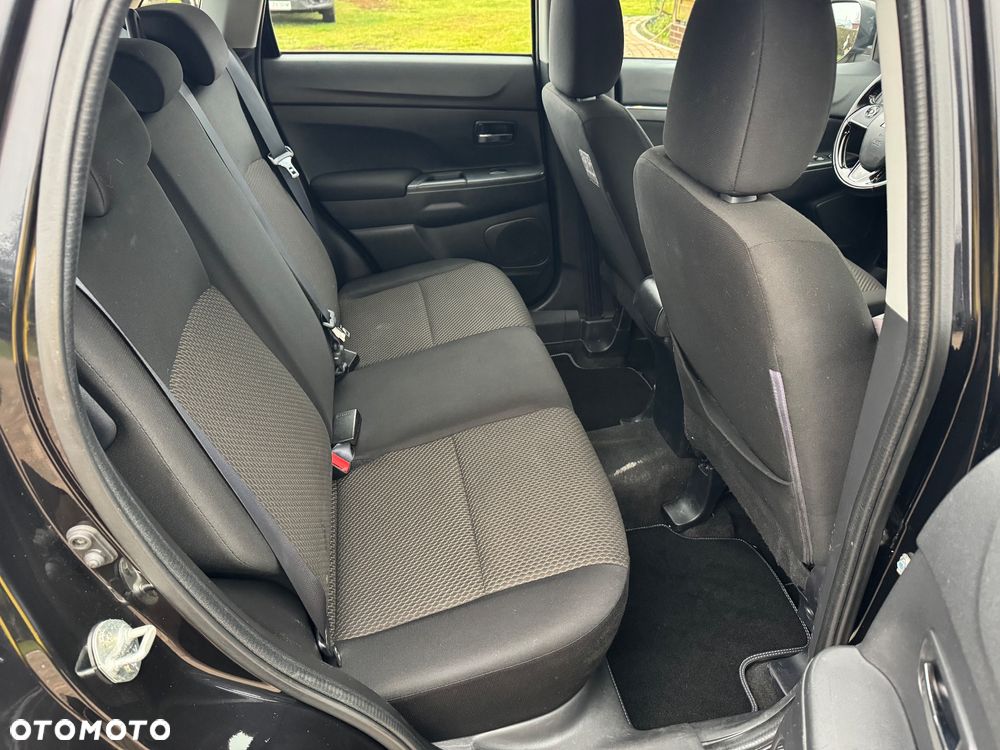 Mitsubishi ASX 1.6 Invite EU6 - 24