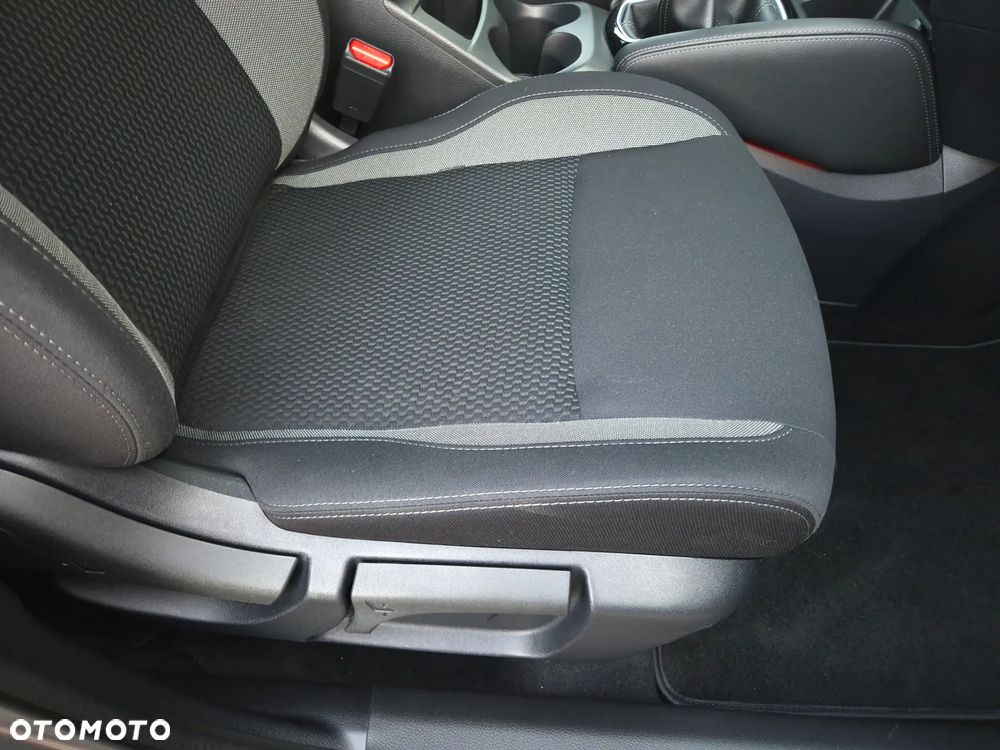 Nissan Qashqai - 36