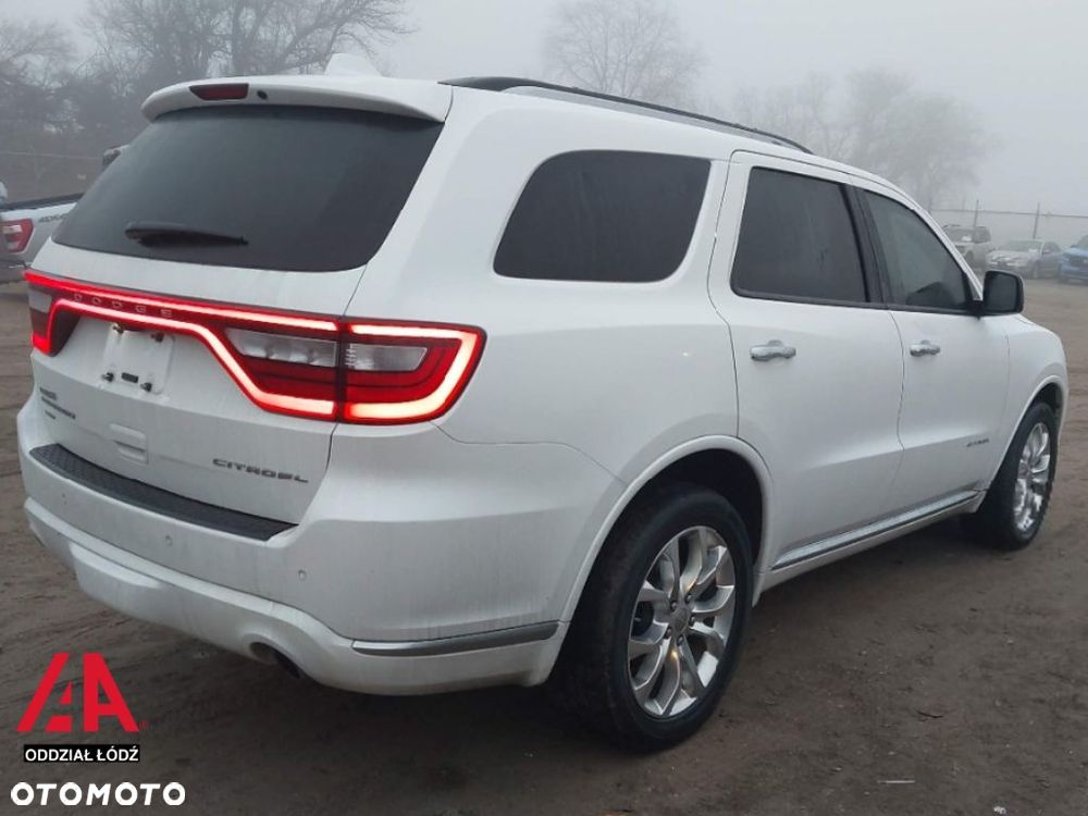 Dodge Durango - 8