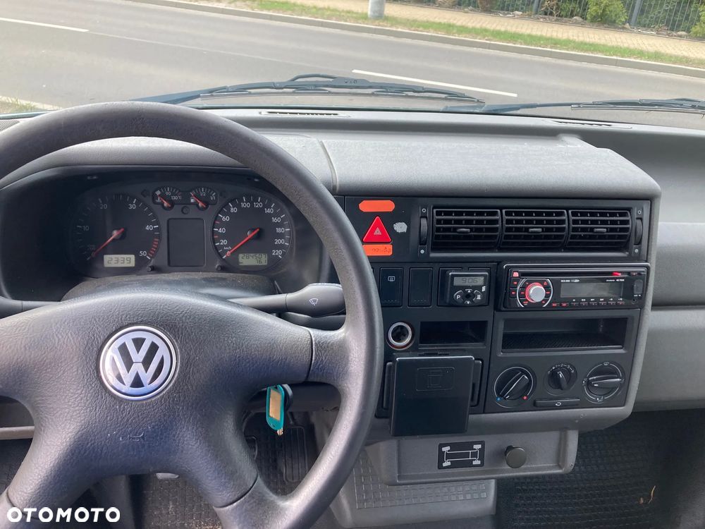 Volkswagen Transporter - 7