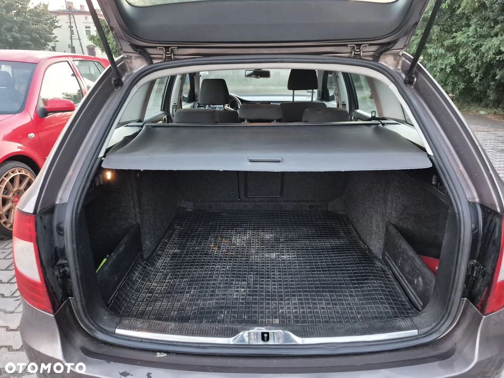 Skoda Superb 1.9 TDI Ambition - 21