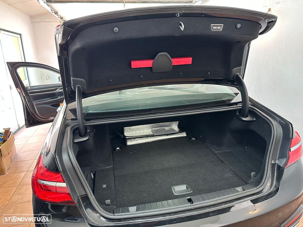 BMW 740 Le iPerformance - 15