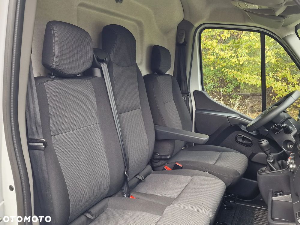 Renault Master ,CARPOL, Oryginalny 7-osobowy , bogato wyposażony , Salon Polska ASO L3H2, Bezwypadkowy ,HAK  , ANDROID AUTO, bez wkładu , Czujniki parkowania  ,Brygadowy - 13