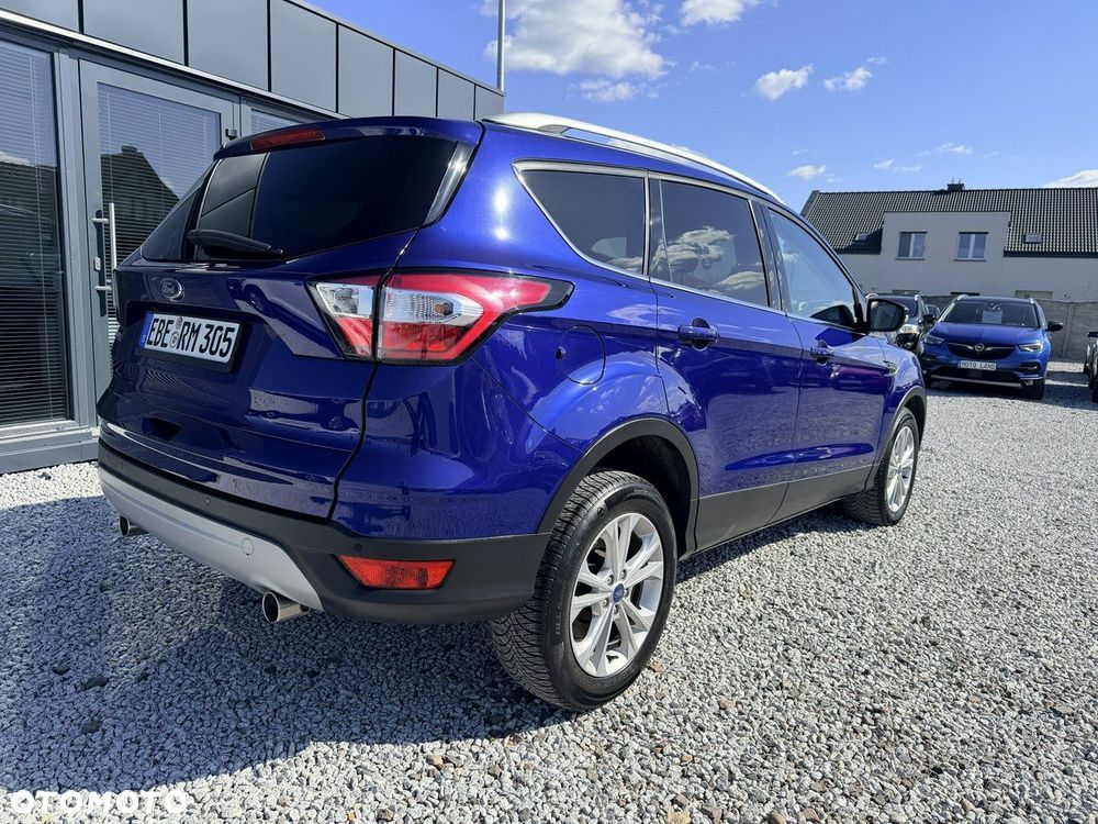 Ford Kuga 2.0 TDCi 4x2 Titanium - 4
