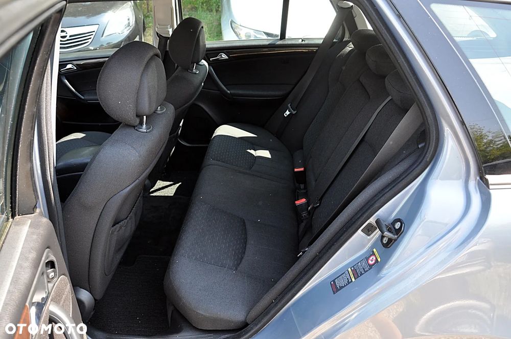 Mercedes-Benz Klasa C 200 Kompressor Automatik Elegance - 26