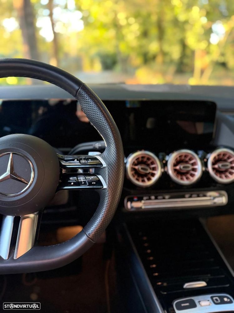 Mercedes-Benz EQA 300 4Matic AMG Line - 15