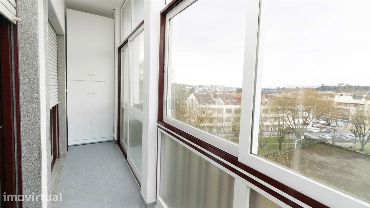 Apartamento T3 Duplex com Garagem Fechada - Rio de Loba - Grande imagem: 3/17