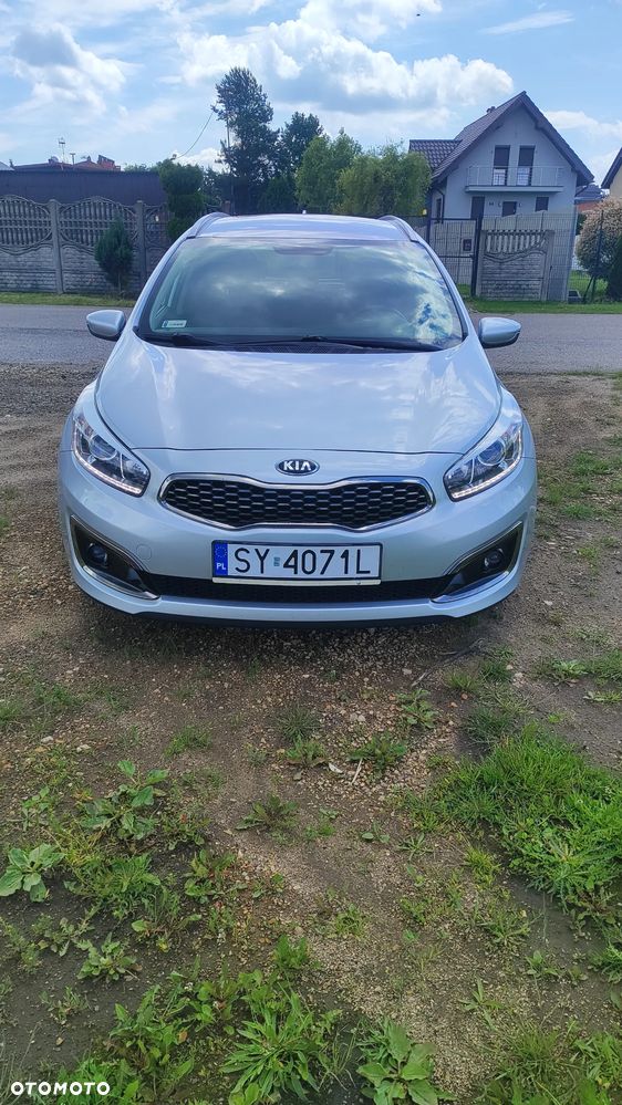 Kia Ceed 1.6 GDI Smart Plus - 17
