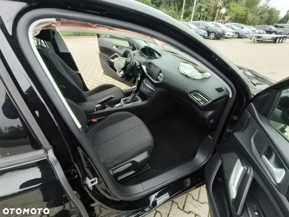 Peugeot 308 - 15