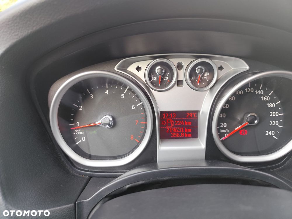 Ford Focus 1.6 16V Ambiente - 10