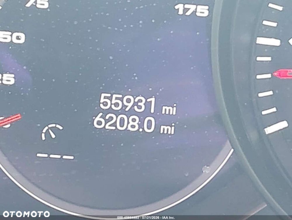 Porsche Cayenne - 12