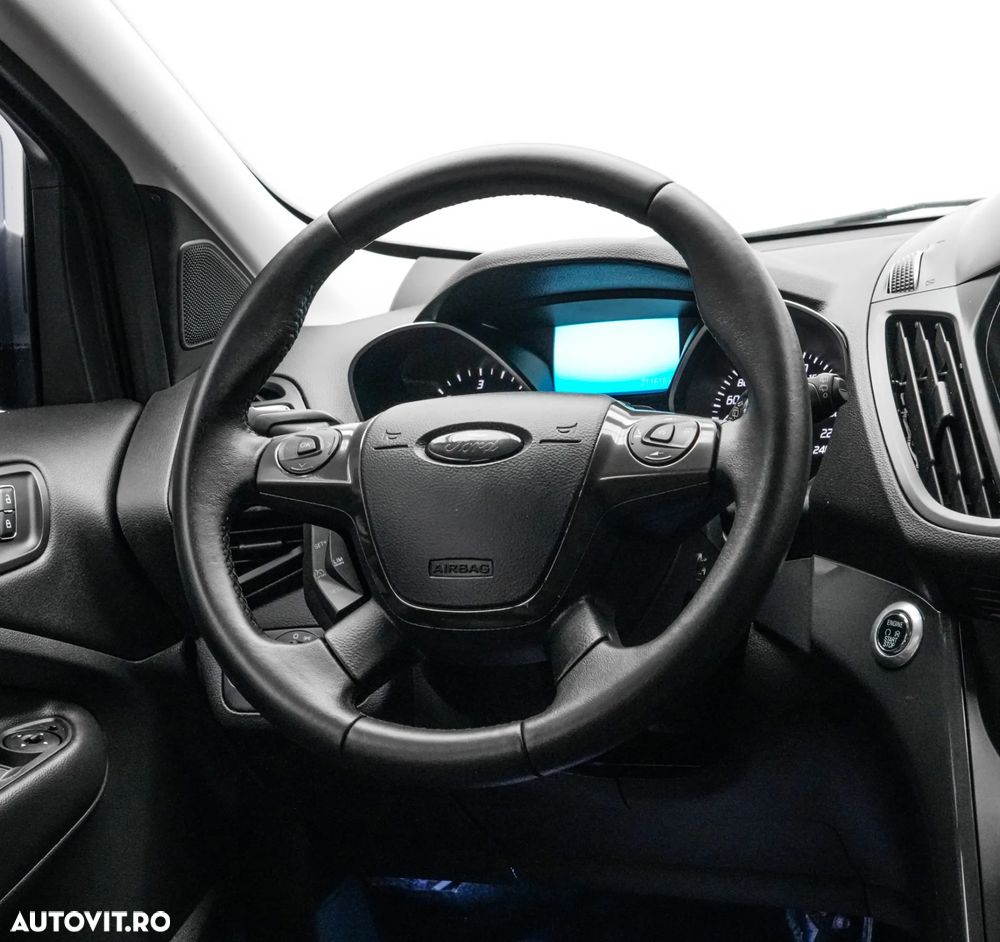 Ford Kuga 2.0 TDCi 4x4 Aut. Cool & Connect - 17
