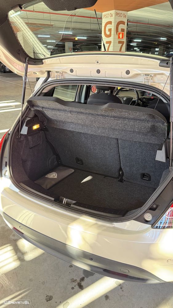 Lancia Ypsilon 1.2 S&S Urban - 20