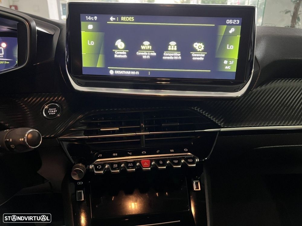 Peugeot 208 1.2 PureTech Allure - 15