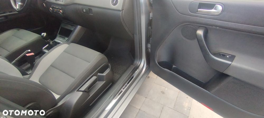 Volkswagen Golf Plus - 16