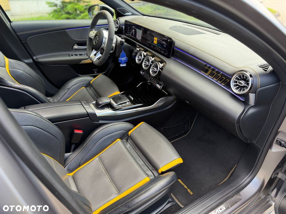 Mercedes-Benz Klasa A 45 S AMG 4-Matic 8G-DCT - 24