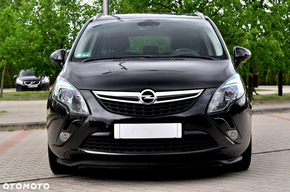Opel Zafira - 24