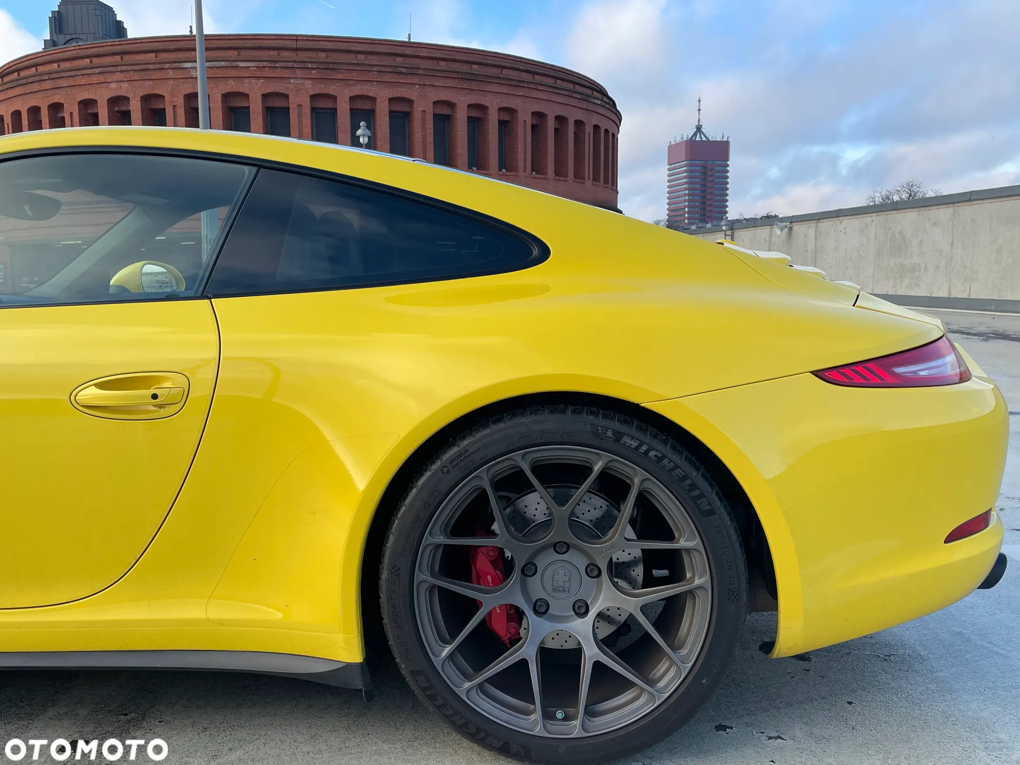 Porsche 911 Carrera 4S PDK - 17