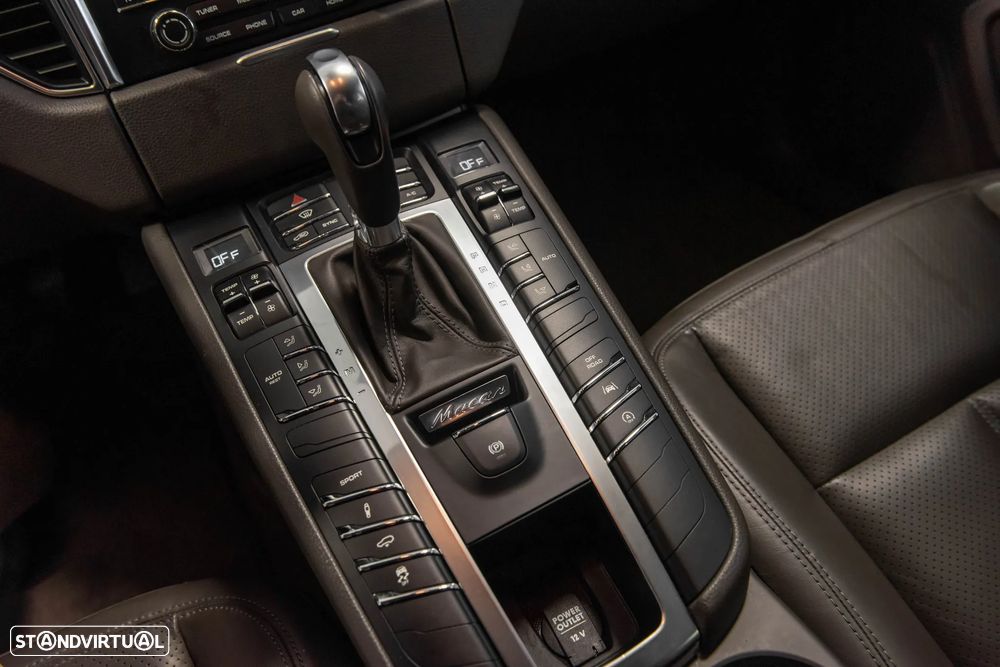 Porsche Macan Standard - 15