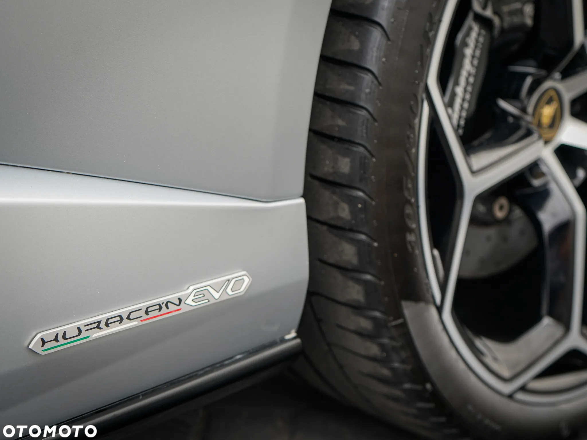 Lamborghini Huracan EVO - 8