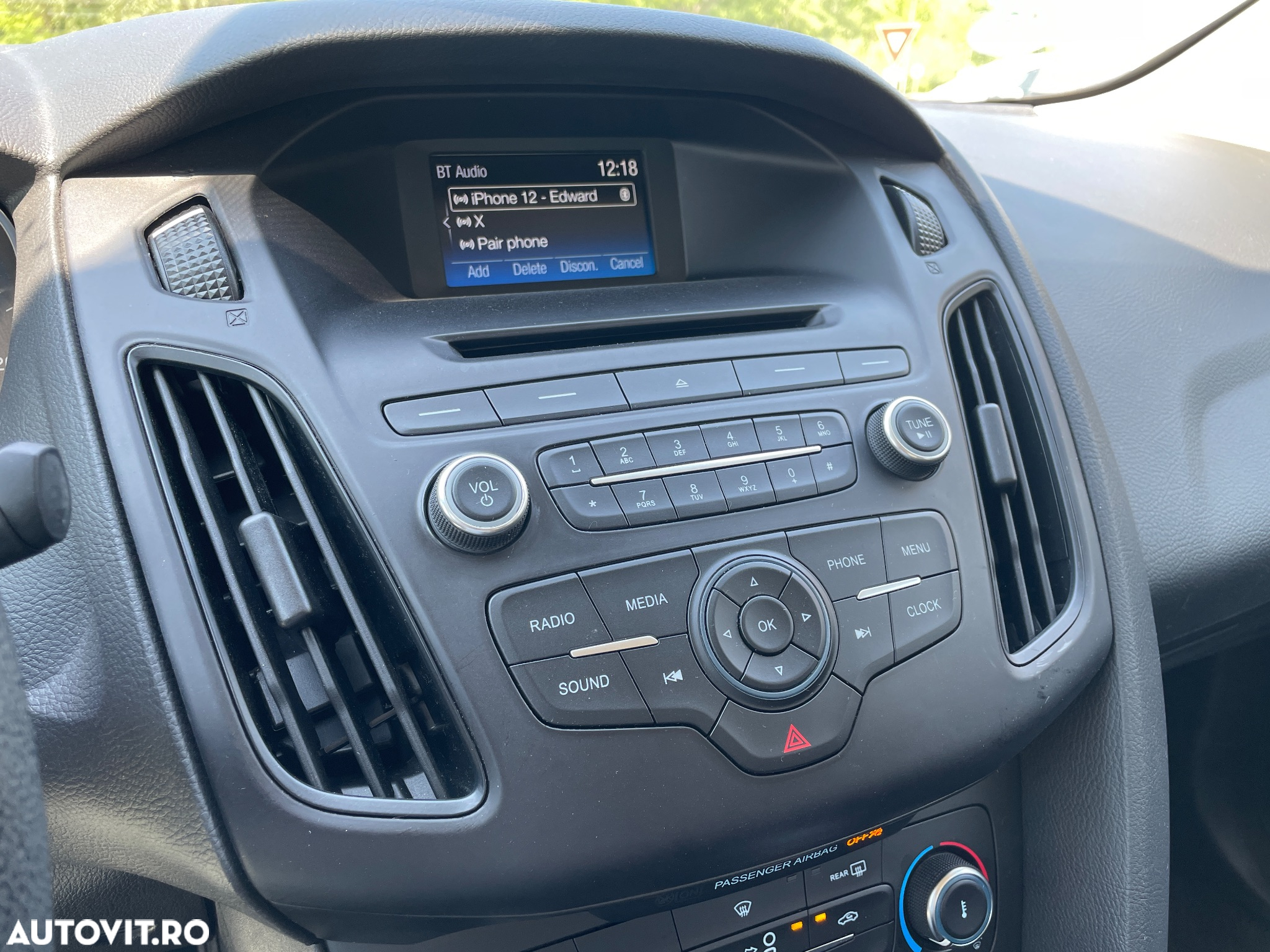 Ford Focus - 11