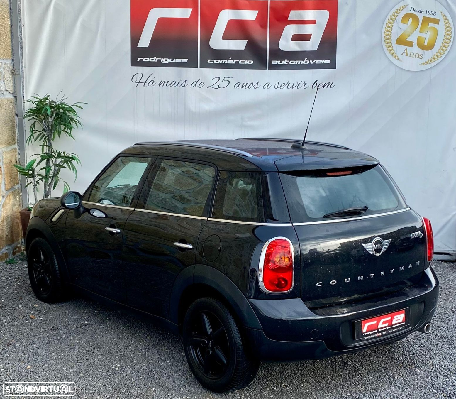 MINI Countryman Cooper D - 16