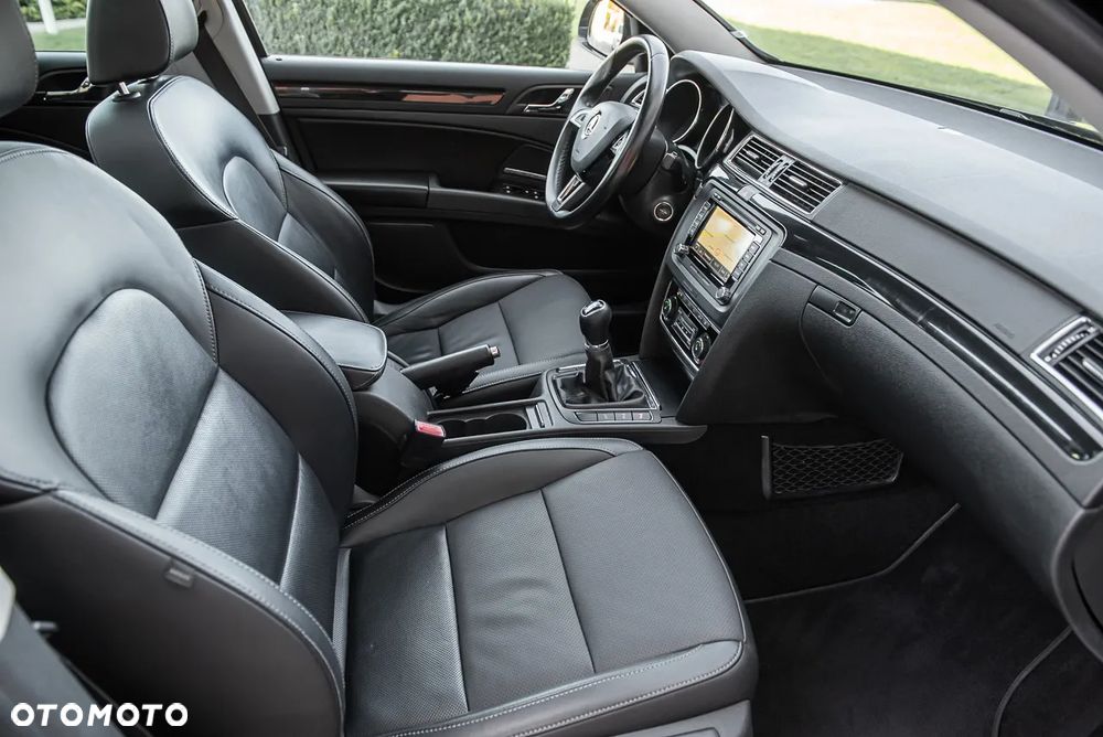 Skoda Superb 1.8 TSI 4x4 Business - 33