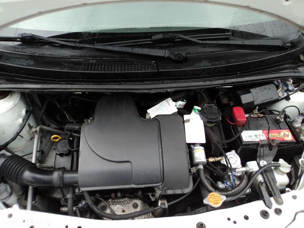 Subaru Justy - 8