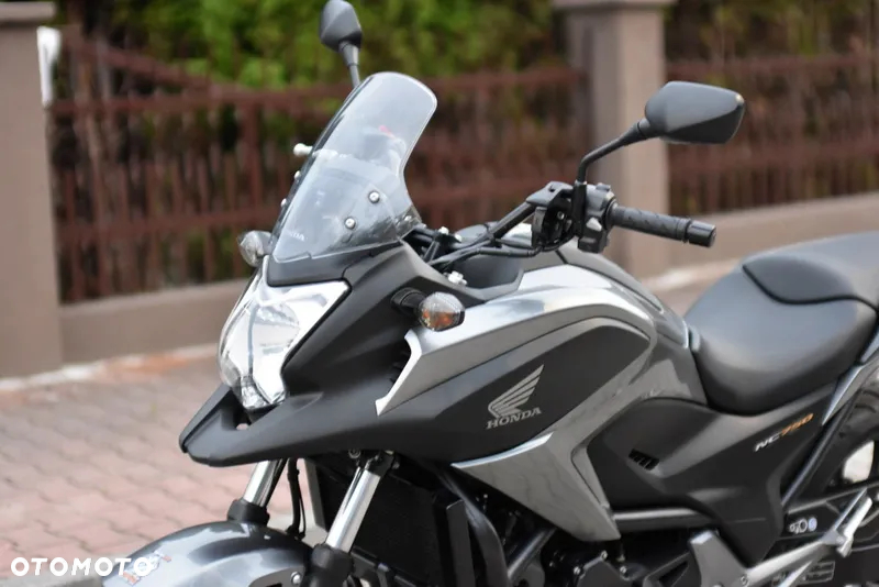 Honda NC - 22