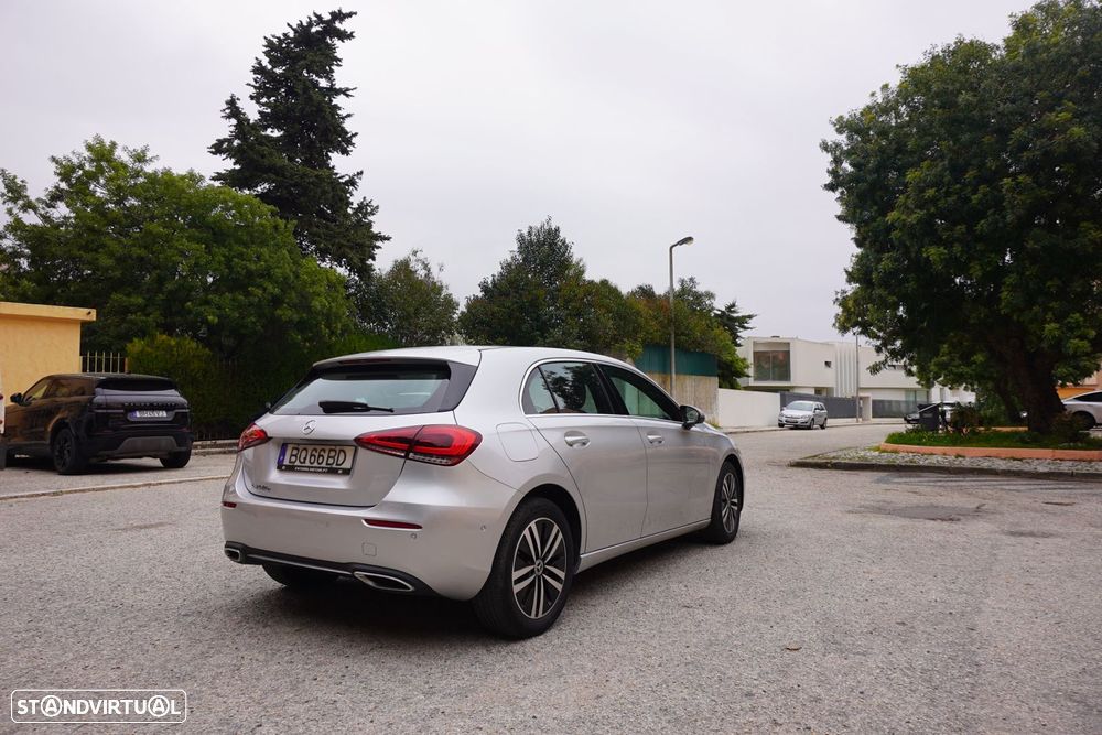 Mercedes-Benz A 250 e Style Plus - 2