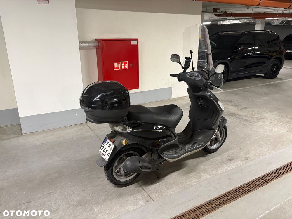 Piaggio FLY - 2