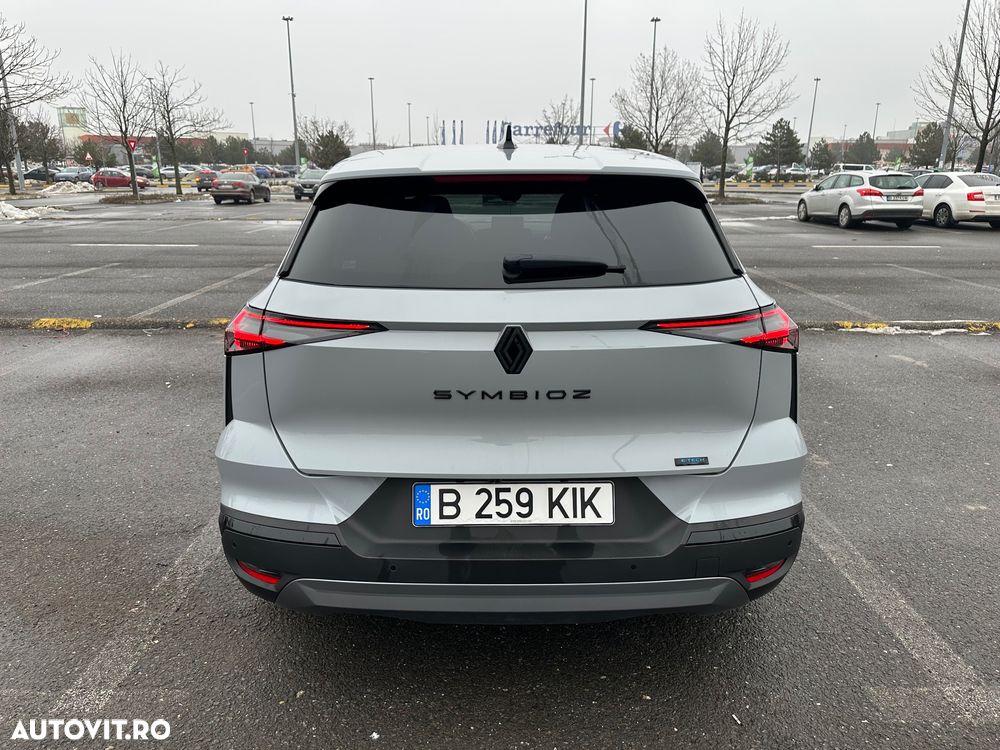 Renault Symbioz - 5