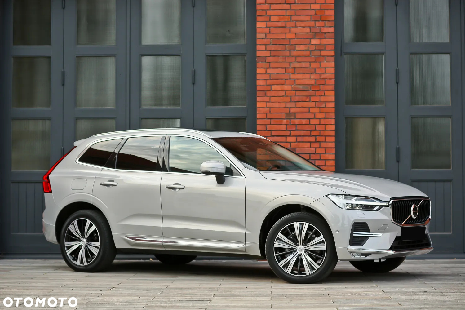 Volvo XC 60 B6 B AWD Geartronic Inscription - 4