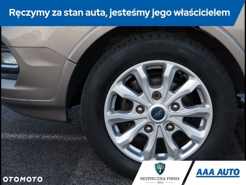 Ford Tourneo Custom - 16