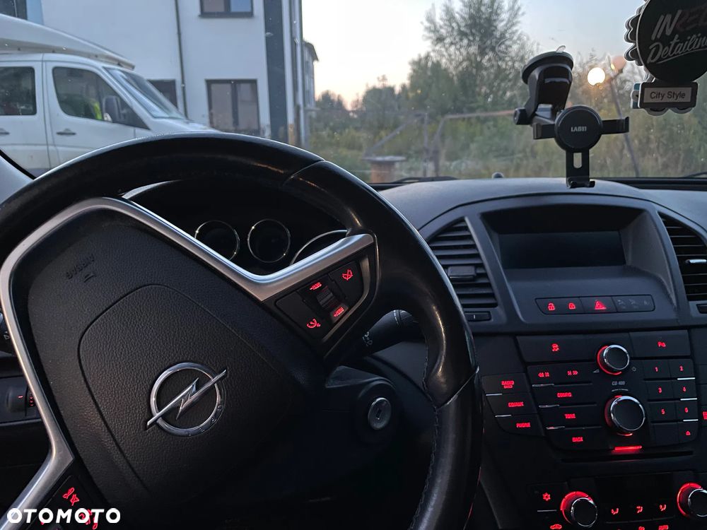 Opel Insignia 1.6 T Edition - 4
