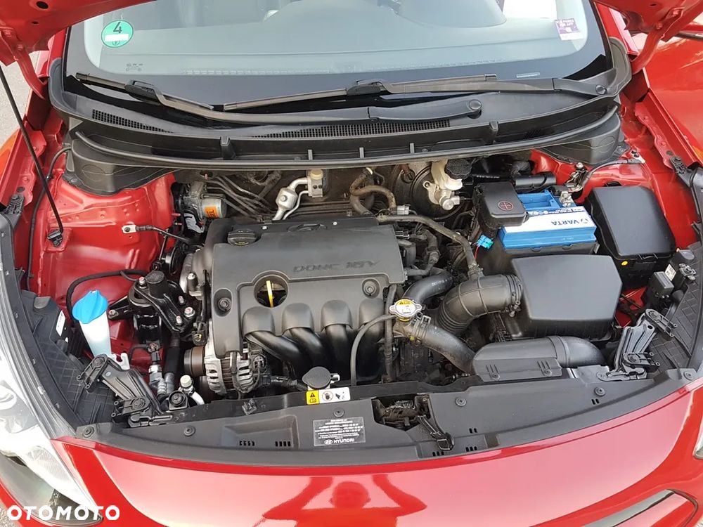 Hyundai i30 1.4 Fifa World Cup Edition - 37
